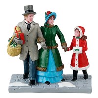 Lemax Christmas Eve Shopping Figurine (42315)